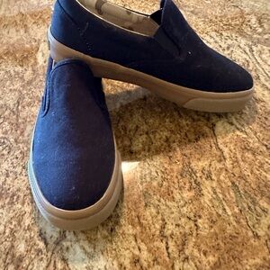 Old Navy NWOT slip-on canvas shoes.  Size 2